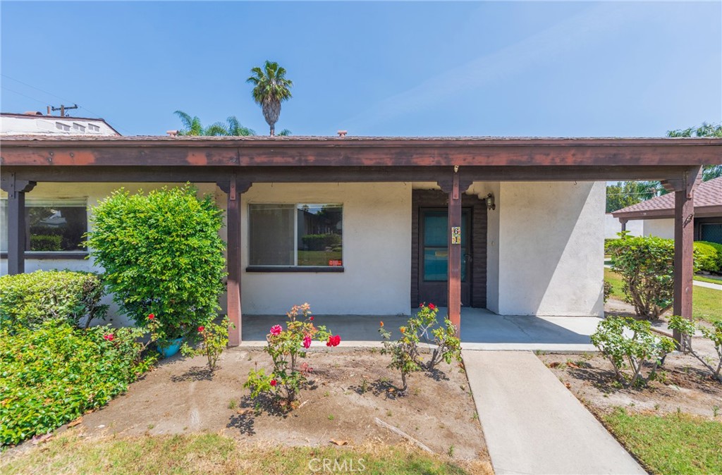 MLS #OC25115526 image #1