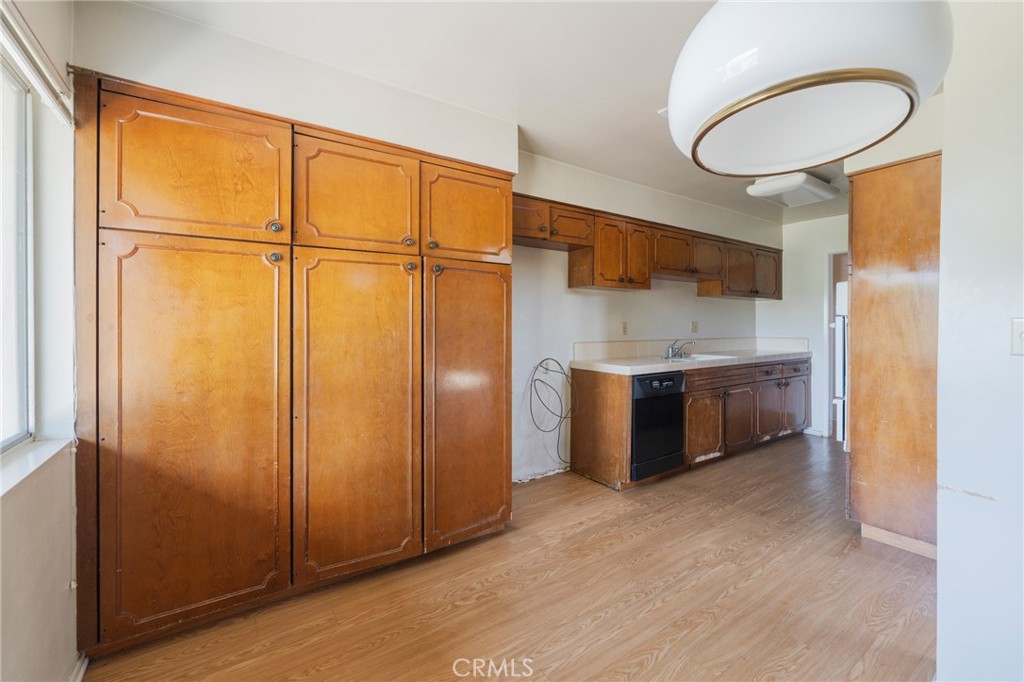 MLS #OC25115526 image #13