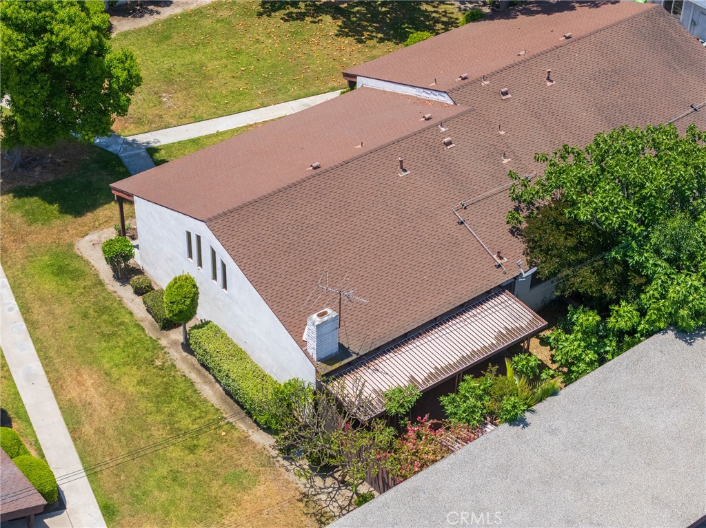 MLS #OC25115526 image #47