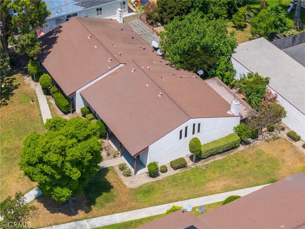 MLS #OC25115526 image #48