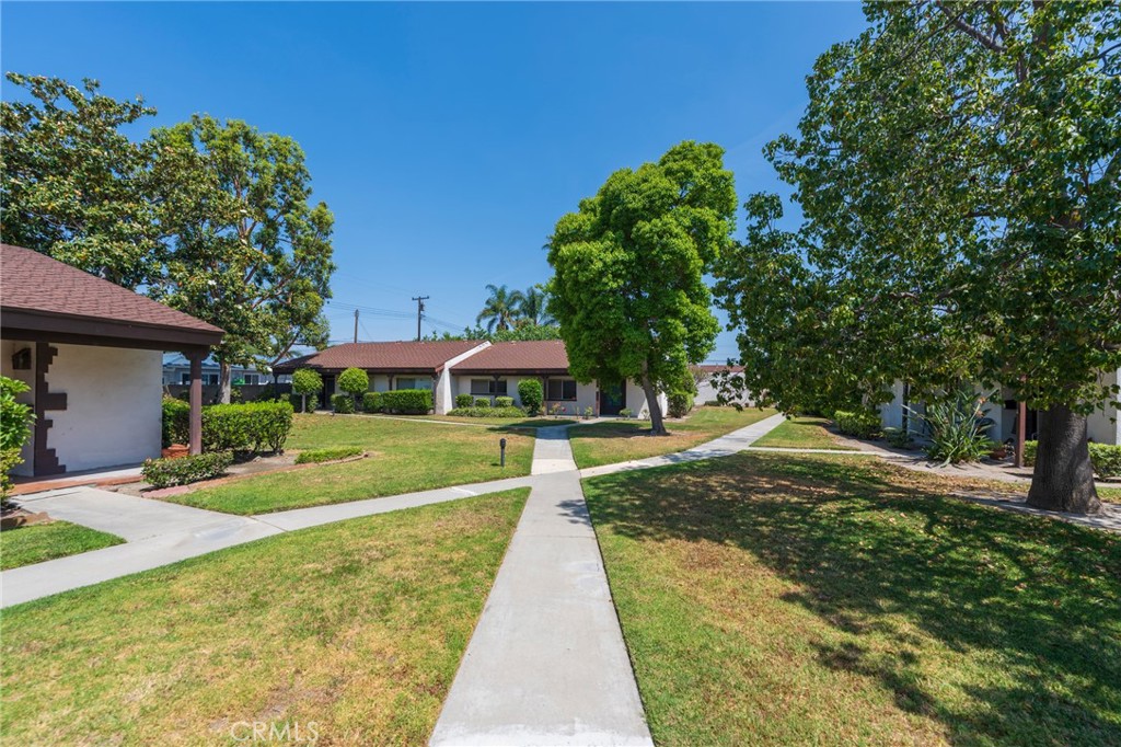 MLS #OC25115526 image #5