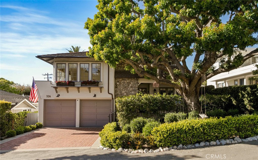 MLS #OC25115930 image #0