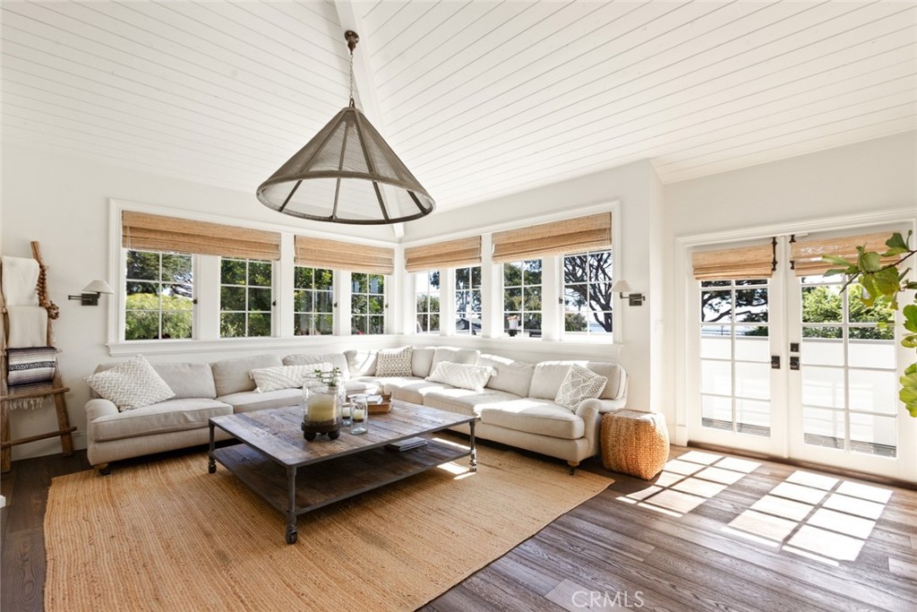 MLS #OC25115930 image #10