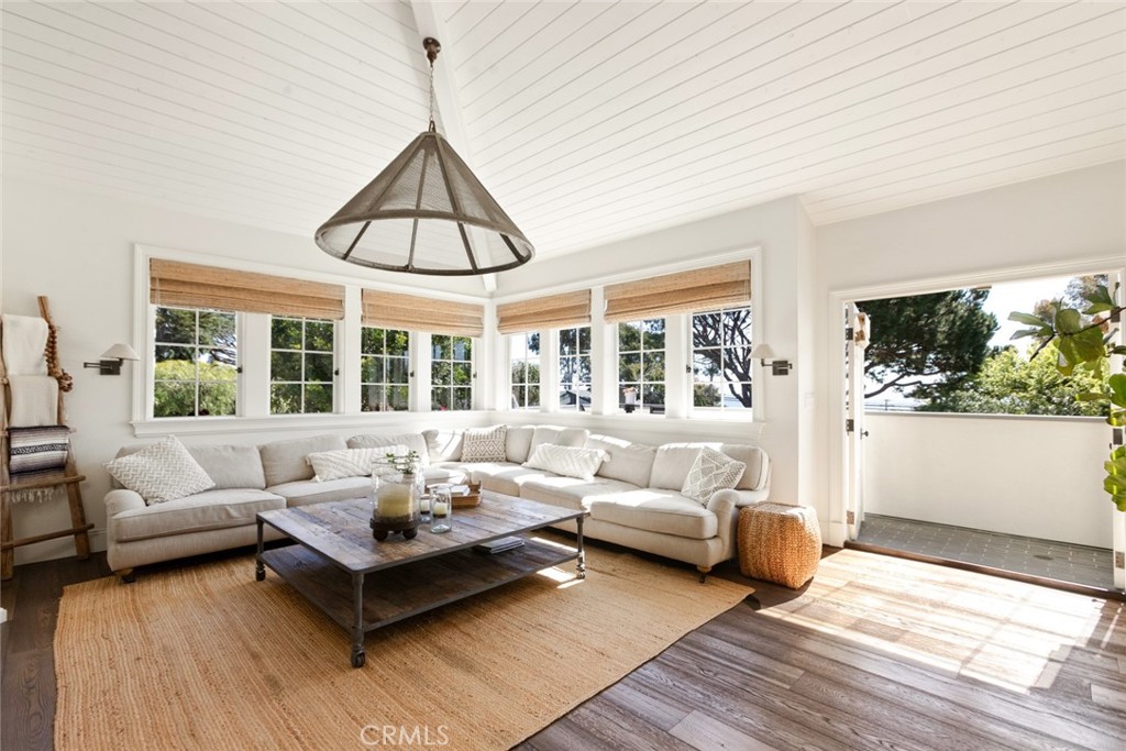 MLS #OC25115930 image #11