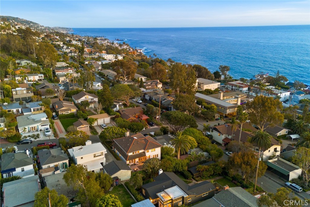 MLS #OC25115930 image #4