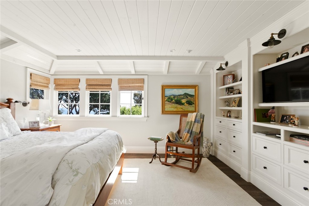 MLS #OC25115930 image #41