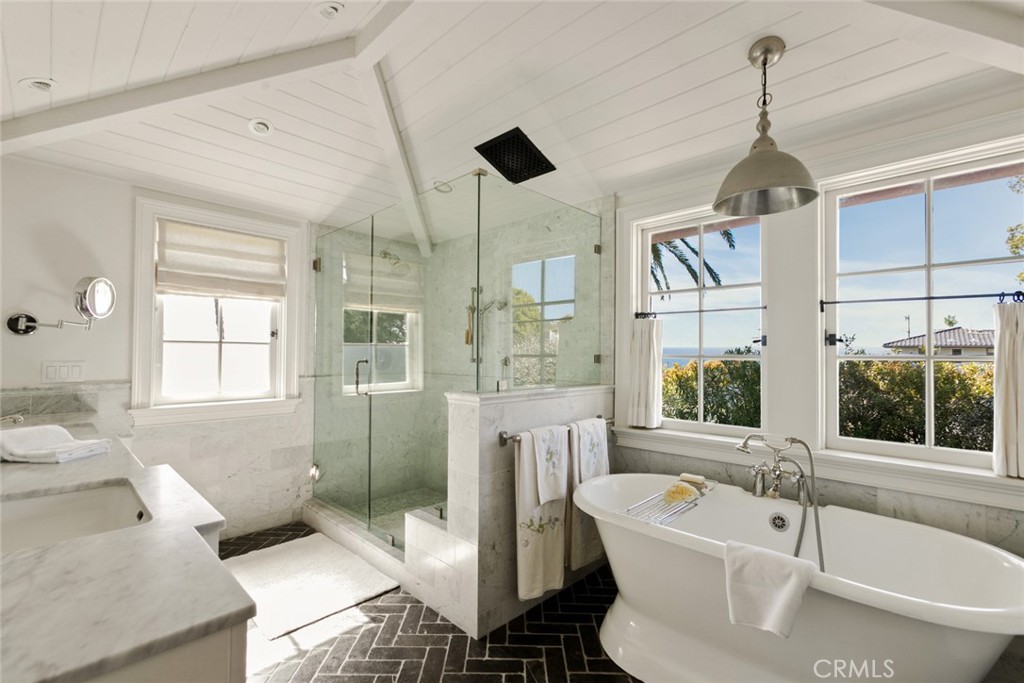 MLS #OC25115930 image #45