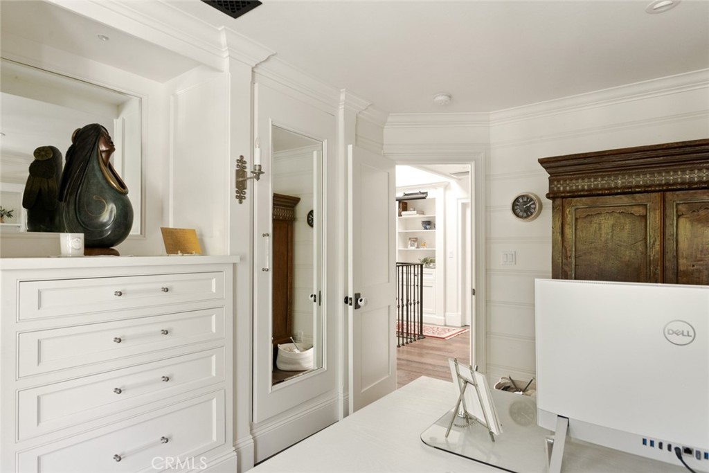 MLS #OC25115930 image #54