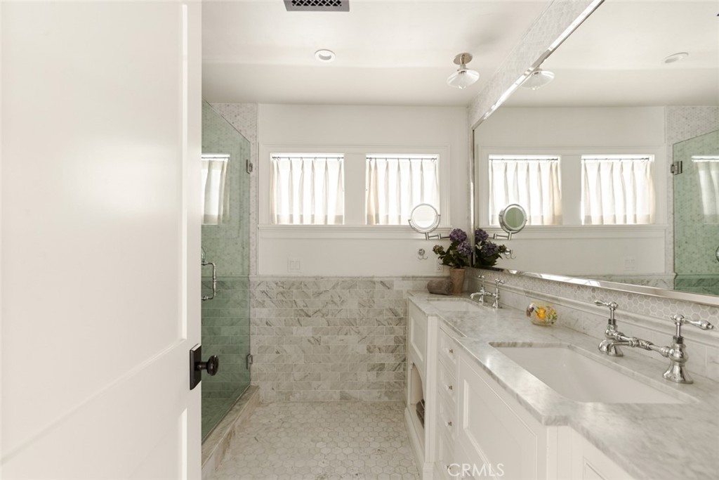 MLS #OC25115930 image #55