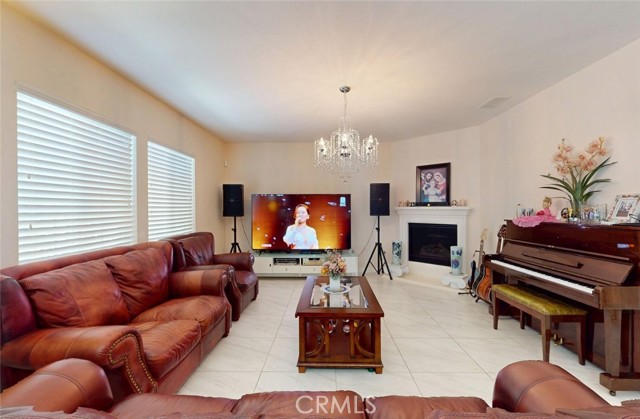 MLS #OC25116029 image #15