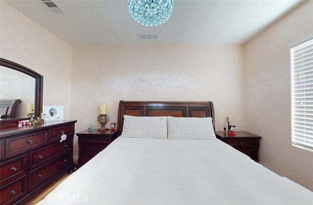 MLS #OC25116029 image #23