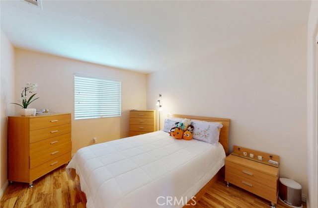 MLS #OC25116029 image #41