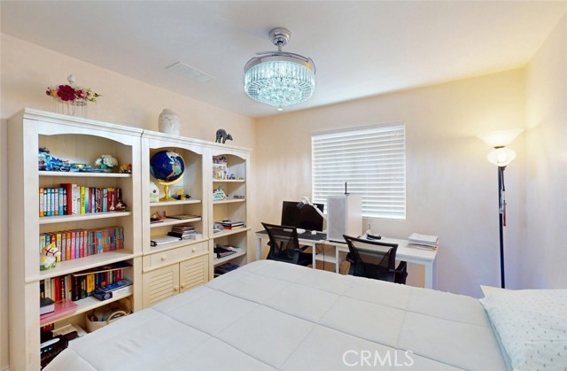 MLS #OC25116029 image #50