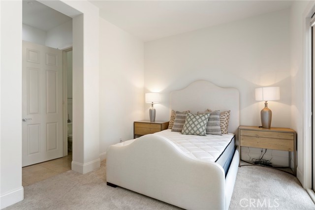 MLS #OC25116400 image #30