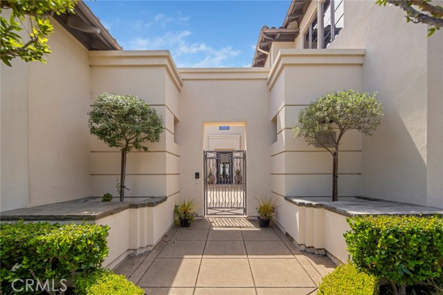 MLS #OC25116400 image #4