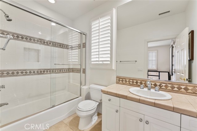 MLS #OC25116400 image #43