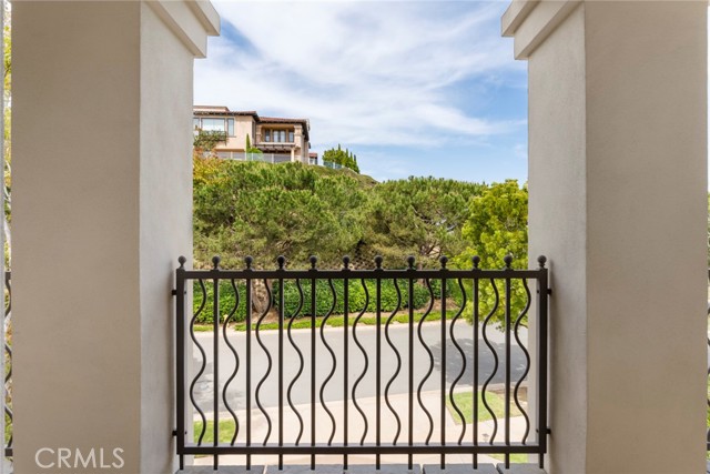 MLS #OC25116400 image #45