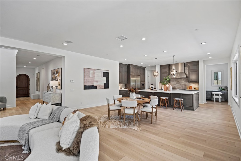 MLS #OC25116833 image #20