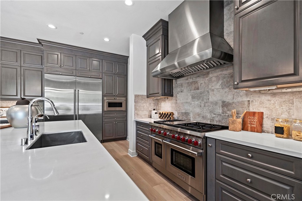 MLS #OC25116833 image #28