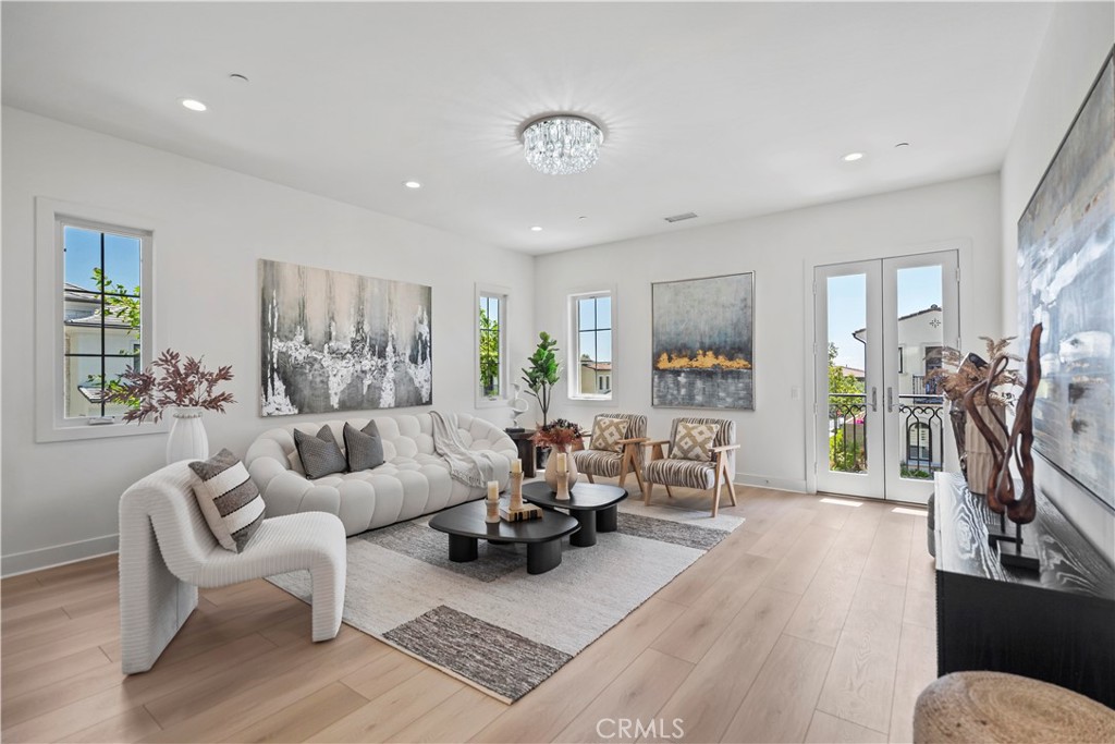 MLS #OC25116833 image #36