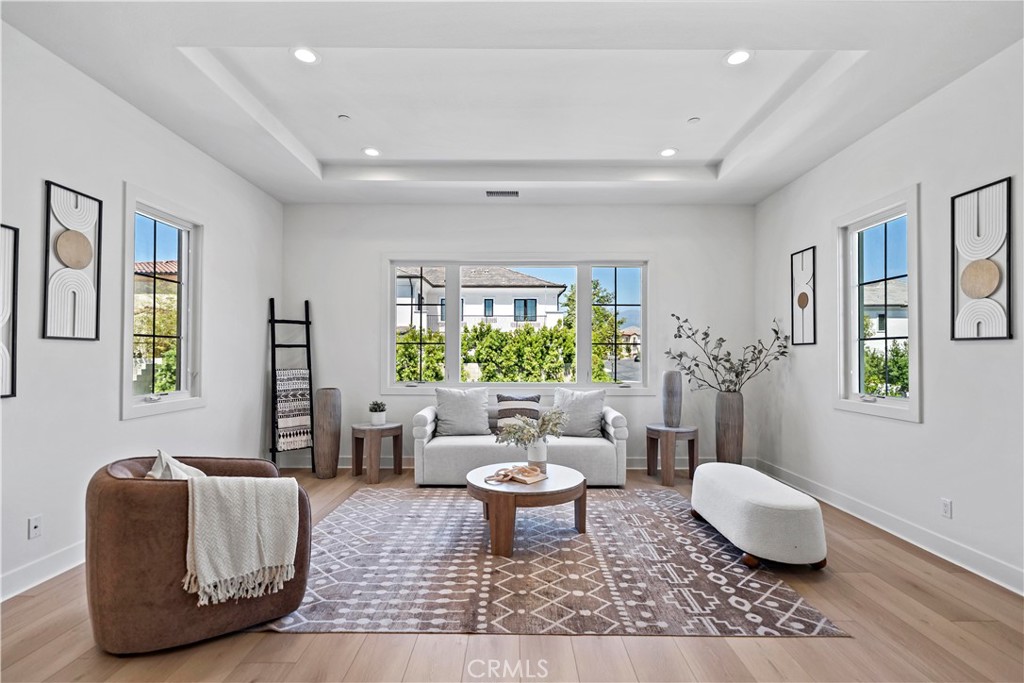 MLS #OC25116833 image #40