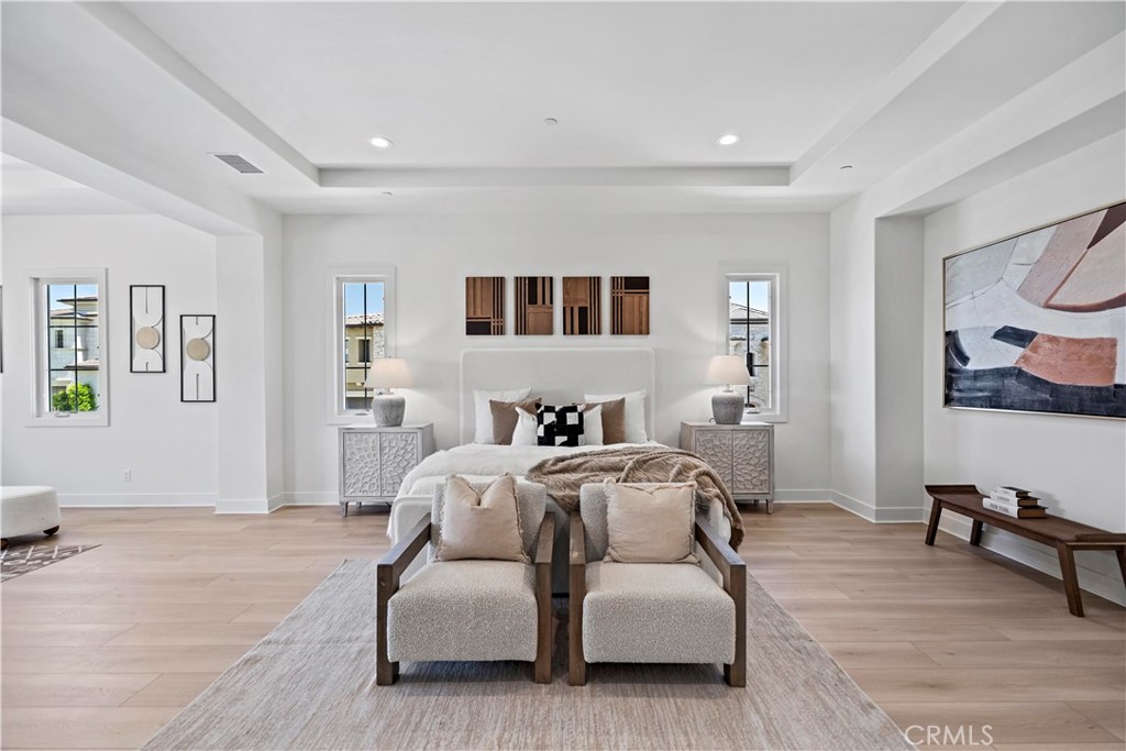 MLS #OC25116833 image #48