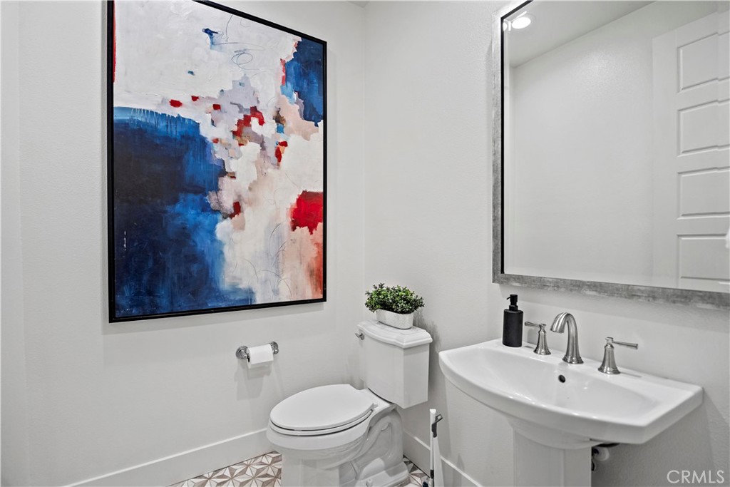 MLS #OC25116833 image #7