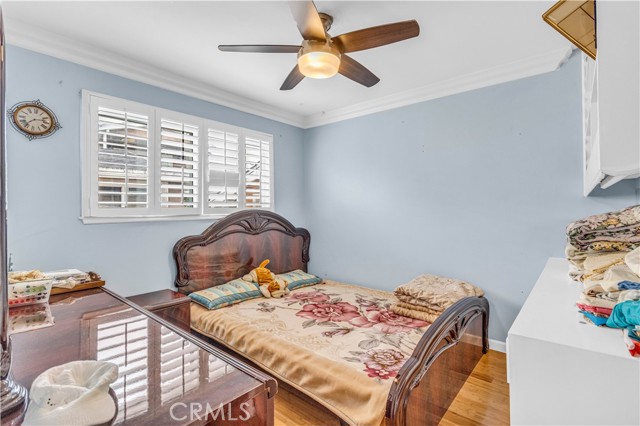 MLS #OC25117162 image #14