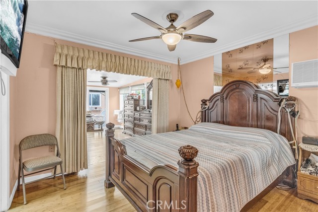 MLS #OC25117162 image #17