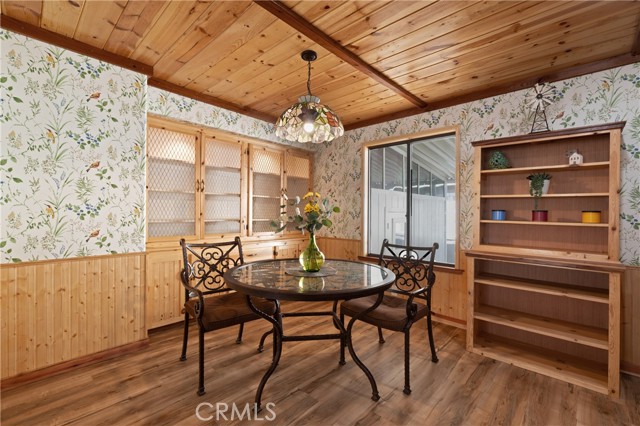 MLS #OC25045940 image #16