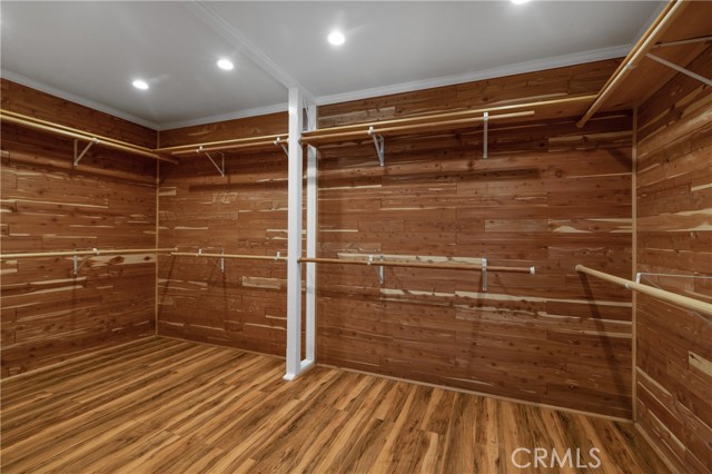 MLS #OC25045940 image #19