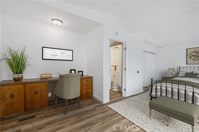 MLS #OC25045940 image #23