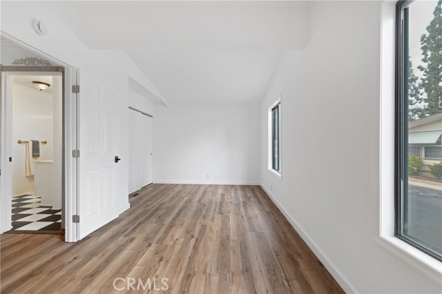 MLS #OC25045940 image #24