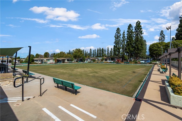 MLS #OC25045940 image #38