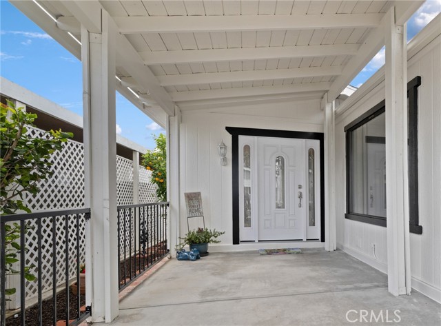 MLS #OC25045940 image #4