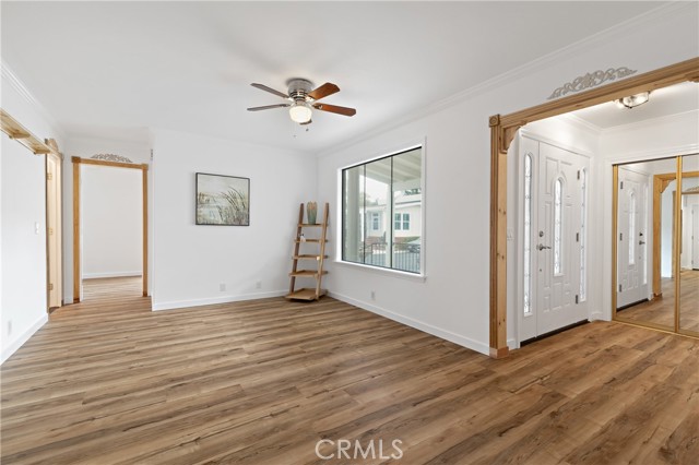 MLS #OC25045940 image #8