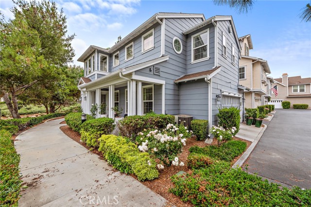 MLS #OC25118300 image #33