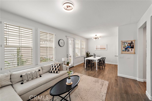 MLS #OC25118300 image #5