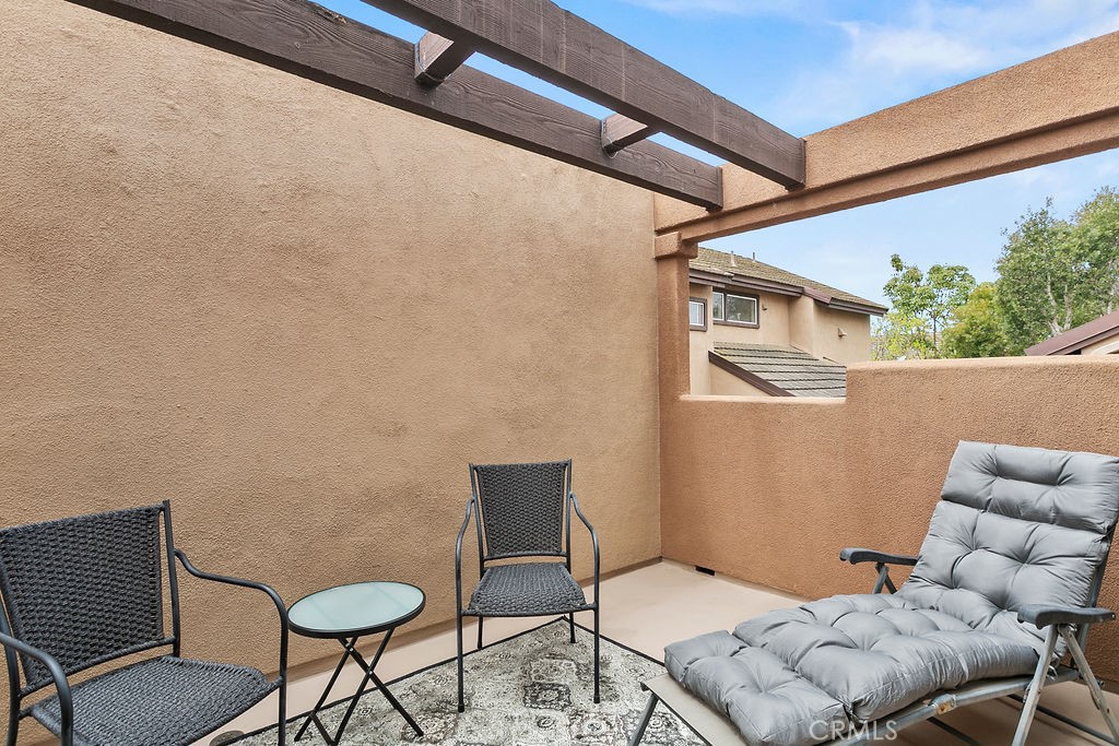 MLS #OC25118621 image #11