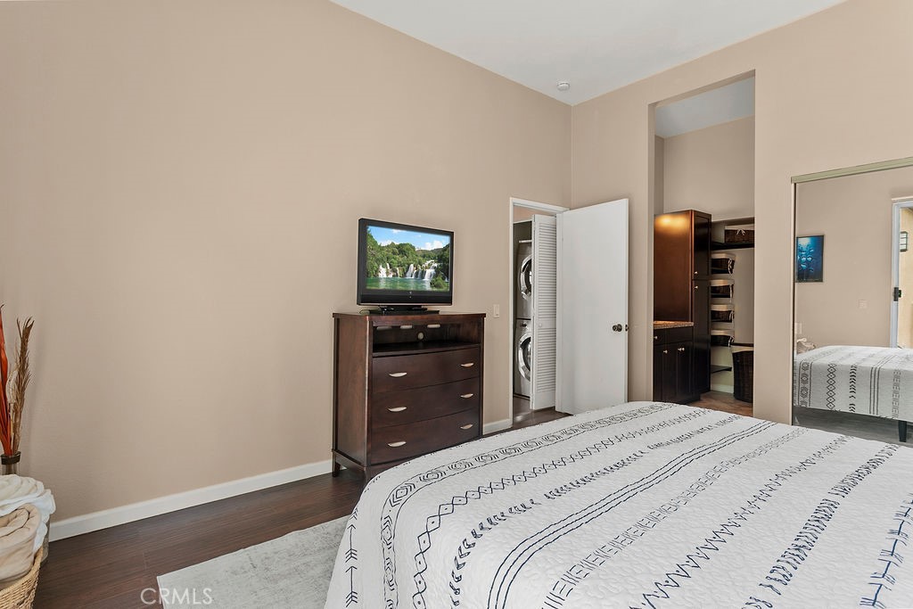 MLS #OC25118621 image #13