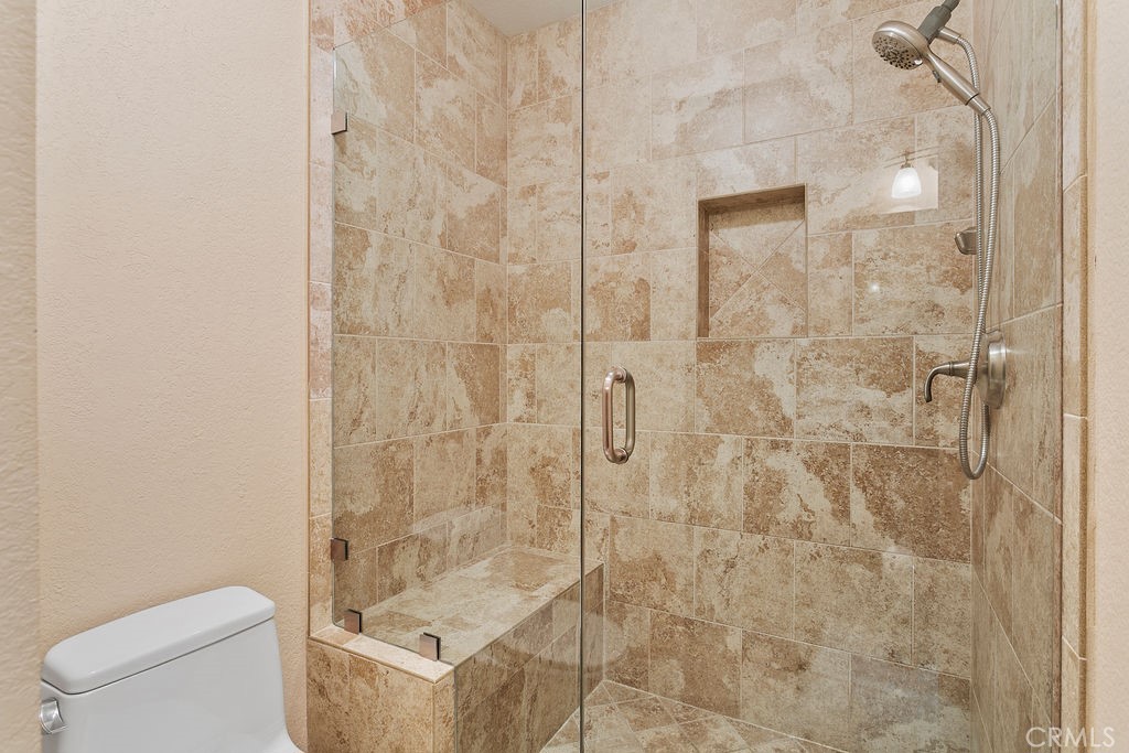 MLS #OC25118621 image #15