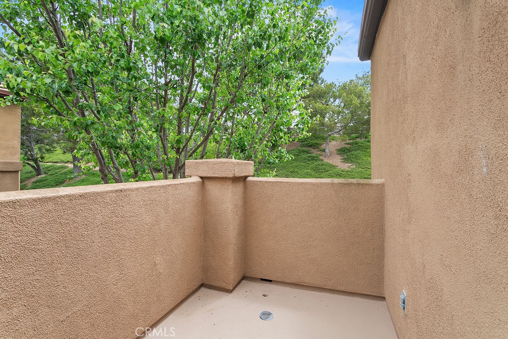 MLS #OC25118621 image #16