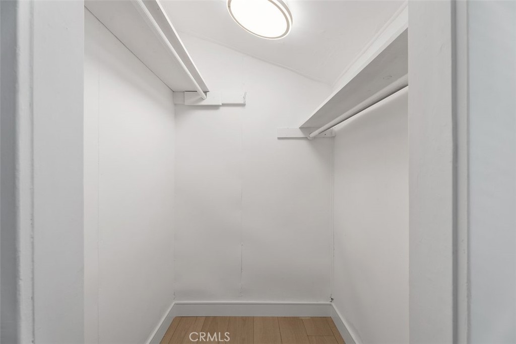 MLS #OC25119117 image #30