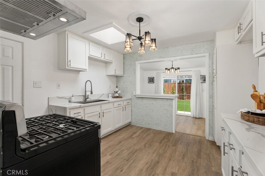 MLS #OC25119117 image #5