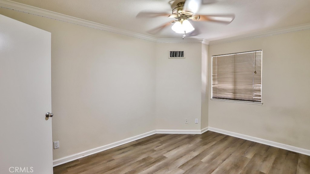 MLS #OC25119277 image #12