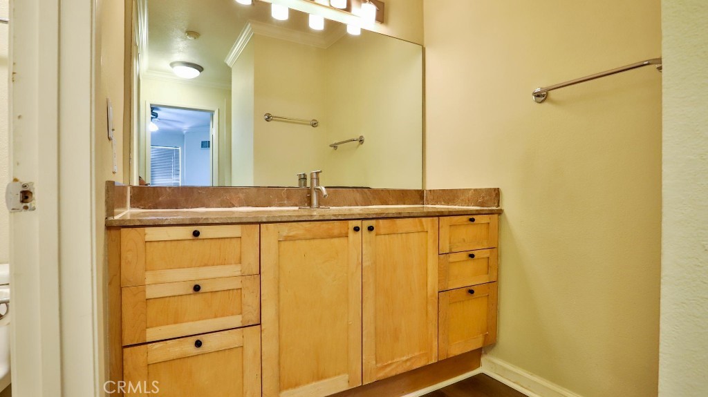 MLS #OC25119277 image #15