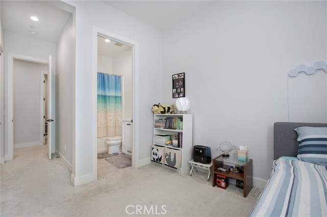 MLS #OC25119461 image #27