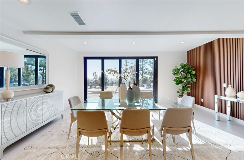 MLS #OC25119522 image #11