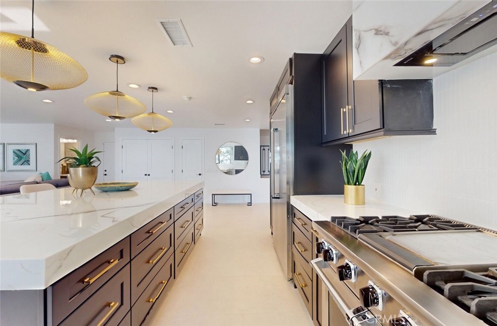 MLS #OC25119522 image #17