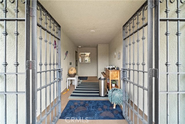 MLS #OC25119580 image #4